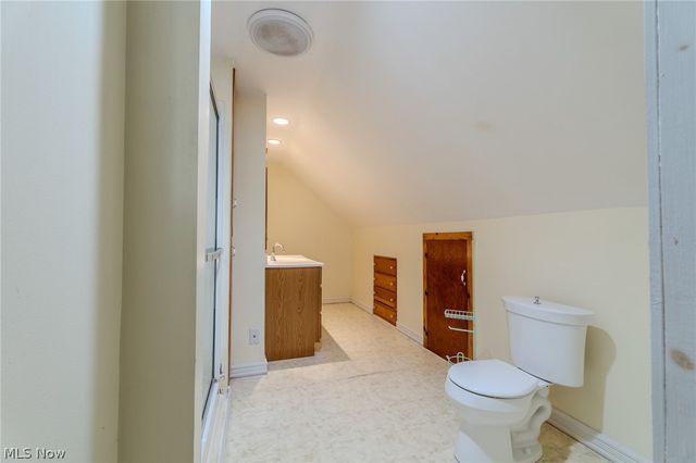 10109 Unity Avenue, Cleveland, OH 44111