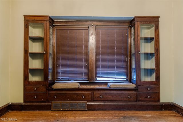 10109 Unity Avenue, Cleveland, OH 44111