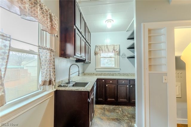 10109 Unity Avenue, Cleveland, OH 44111