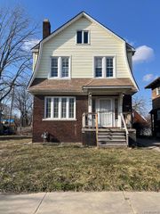 2410 Highland Street, Detroit, MI 48206