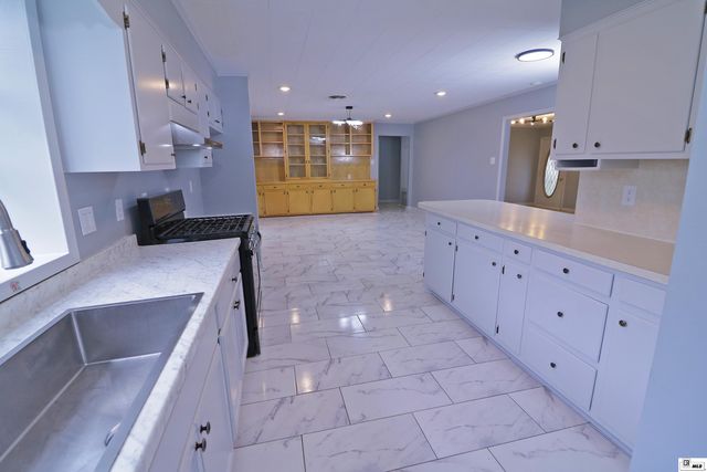 2010 SHERWOOD AVENUE, Monroe, LA 71201