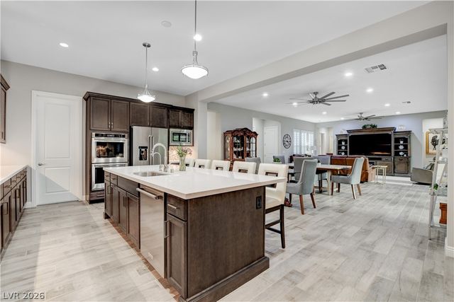 6709 Titanium Crest Street, Las Vegas, NV 89148