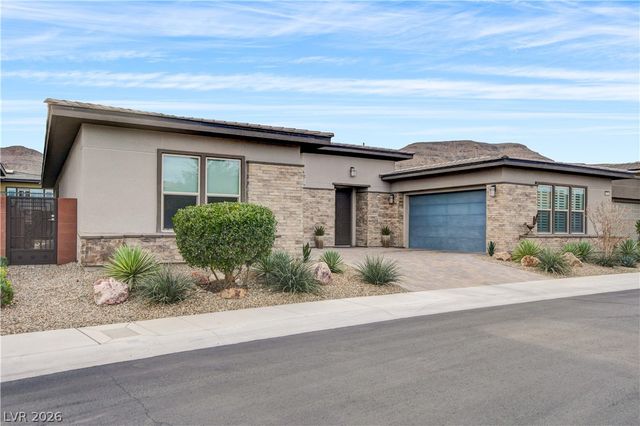 6709 Titanium Crest Street, Las Vegas, NV 89148