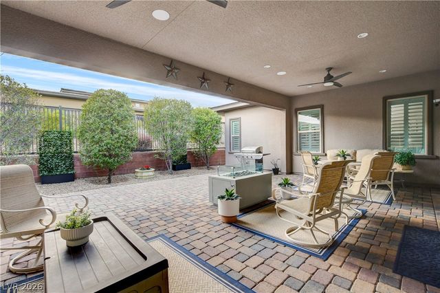 6709 Titanium Crest Street, Las Vegas, NV 89148