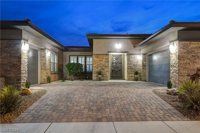 6709 Titanium Crest Street, Las Vegas, NV 89148