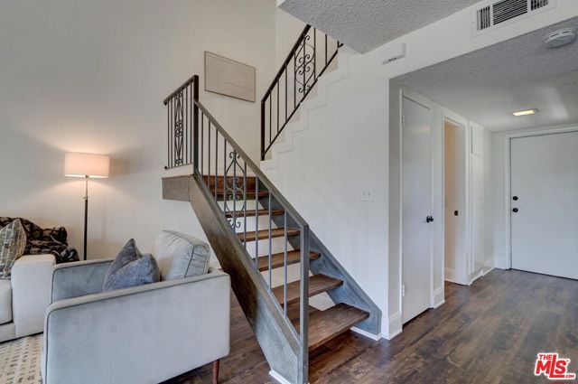 149 Heather Ridge Avenue, Newbury Park (thousand Oaks), CA 91320