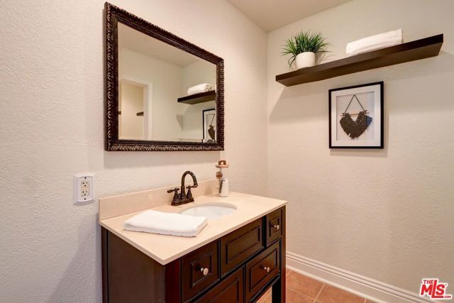 149 Heather Ridge Avenue, Newbury Park (thousand Oaks), CA 91320