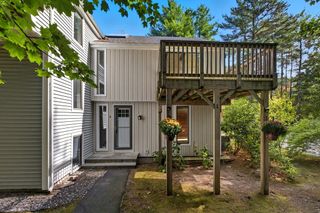 4 Kendall St 4, Walpole, MA 02081