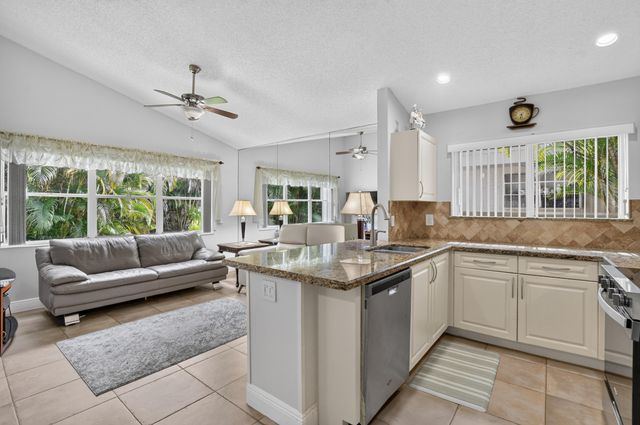 11135 AUTORO Court, Boca Raton, FL 33498
