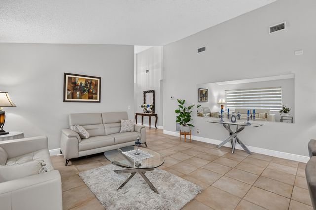 11135 AUTORO Court, Boca Raton, FL 33498