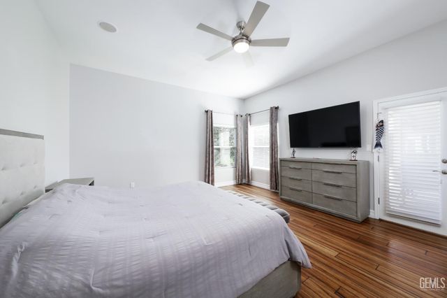 8907 Cashmere Court, Bakersfield, CA 93312