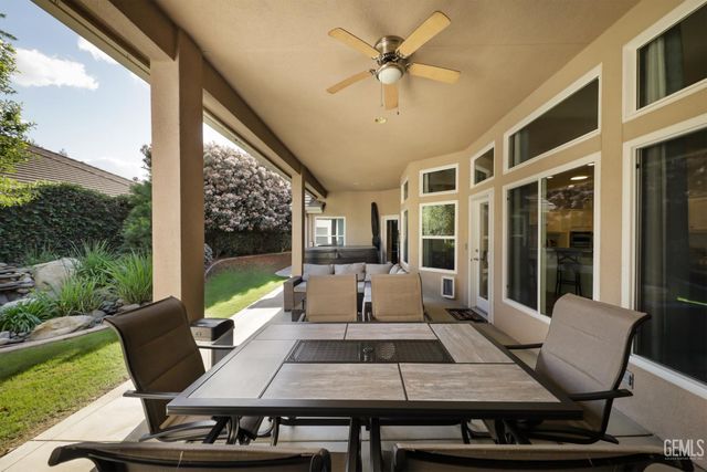 8907 Cashmere Court, Bakersfield, CA 93312