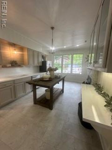 415 Cornwall RD, Portsmouth, VA 23701