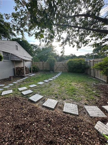 415 Cornwall RD, Portsmouth, VA 23701