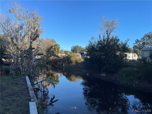 9928 E Perch Court, Inverness, FL 34450