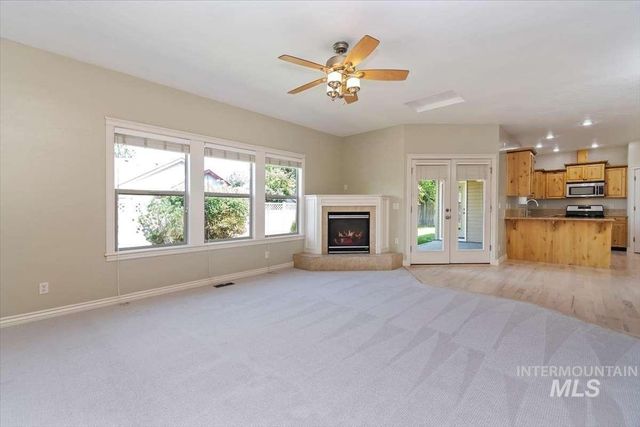 1864 E Meadow Creek Dr, Meridian, ID 83646