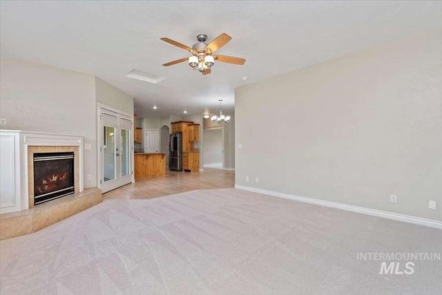 1864 E Meadow Creek Dr, Meridian, ID 83646