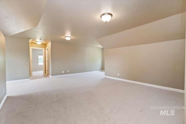 1864 E Meadow Creek Dr, Meridian, ID 83646