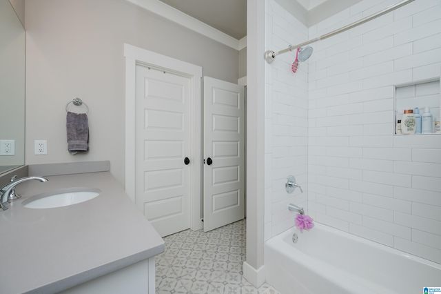 579 PRESERVE WAY, Hoover, AL 35226