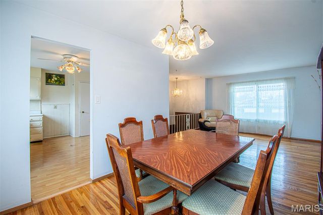 11648 VILLA DORADO Drive, St Louis, MO 63146