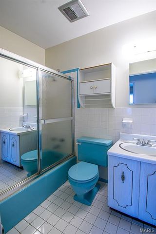 11648 VILLA DORADO Drive, St Louis, MO 63146