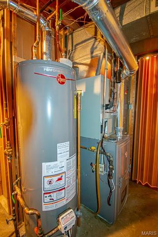 11648 VILLA DORADO Drive, St Louis, MO 63146