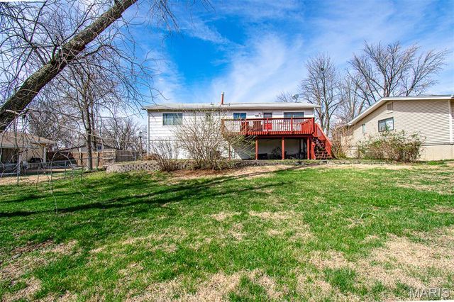 11648 VILLA DORADO Drive, St Louis, MO 63146