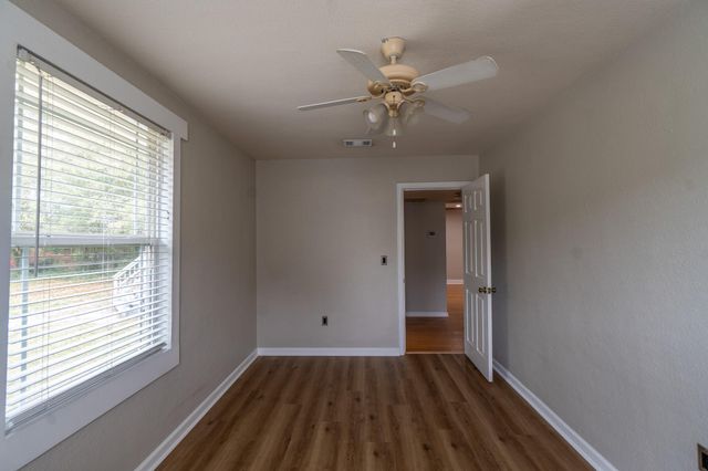 236 NE Bradley Drive, Fort Walton Beach, FL 32547