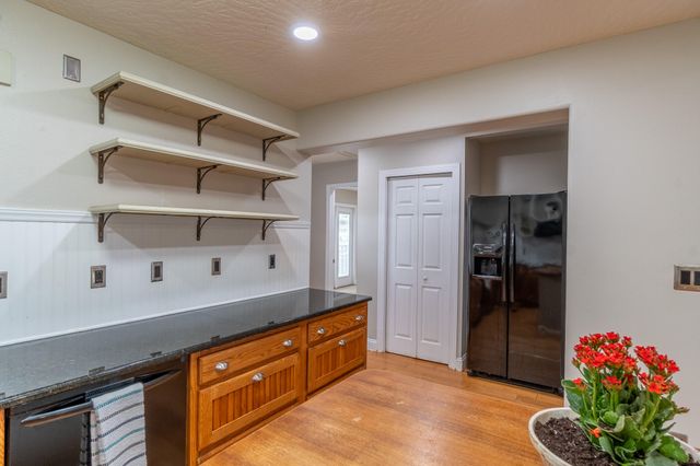 236 NE Bradley Drive, Fort Walton Beach, FL 32547