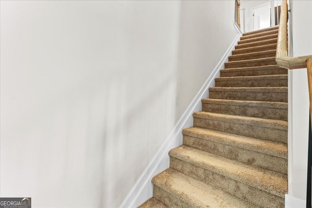 104 Red Barn Court, Perry, GA 31069