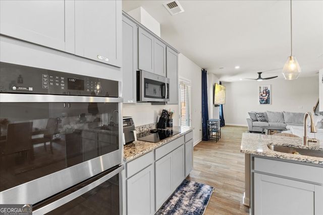 104 Red Barn Court, Perry, GA 31069