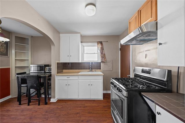 221 Florence Avenue, Greece, NY 14616