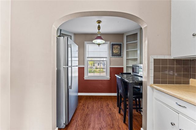 221 Florence Avenue, Greece, NY 14616