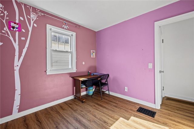 221 Florence Avenue, Greece, NY 14616