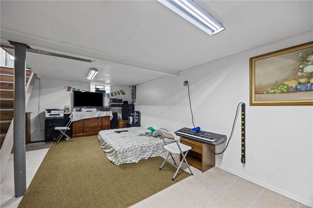 221 Florence Avenue, Greece, NY 14616
