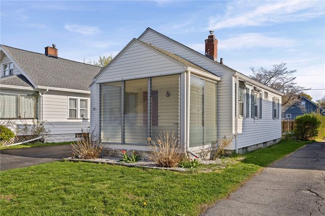 221 Florence Avenue, Greece, NY 14616