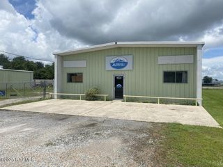3000 Fairchild Drive, New Iberia, LA 70560