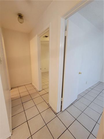 1609 Jones ST A, Taylor, TX 76574