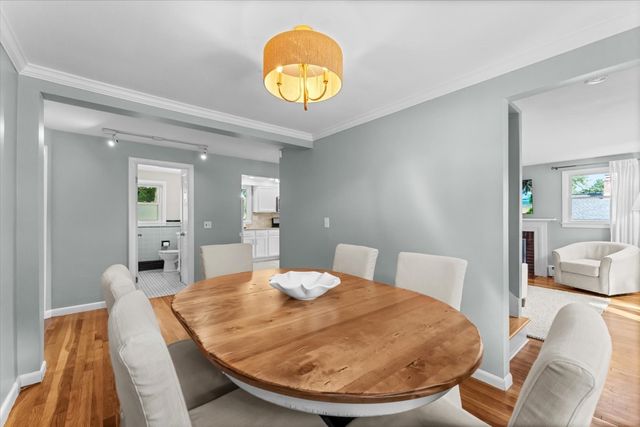 11 Lookout Avenue, Natick, MA 01760