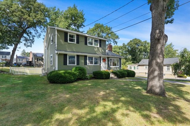 11 Lookout Avenue, Natick, MA 01760