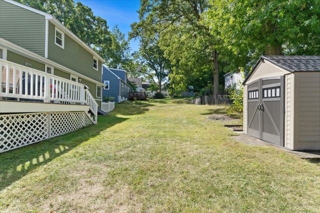 11 Lookout Avenue, Natick, MA 01760