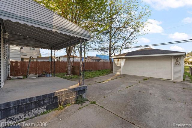 17182 Henry Street, Melvindale, MI 48122