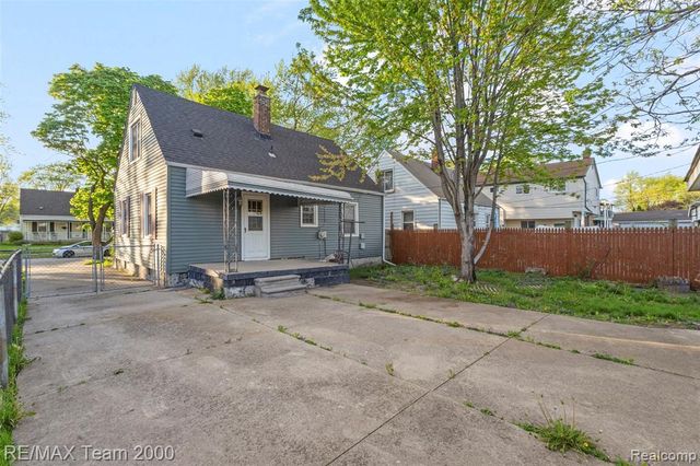 17182 Henry Street, Melvindale, MI 48122