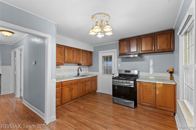 17182 Henry Street, Melvindale, MI 48122