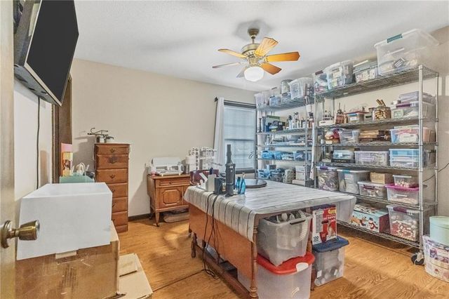 1261 NE 81st Street, Kansas City, MO 64118