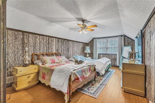 1261 NE 81st Street, Kansas City, MO 64118