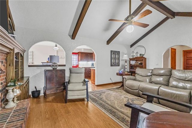 1261 NE 81st Street, Kansas City, MO 64118