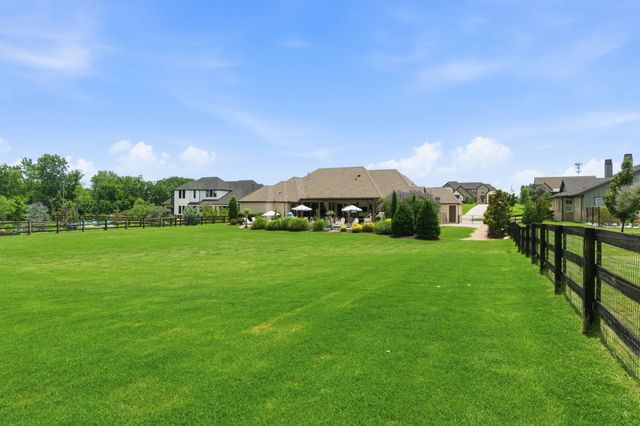 904 Fincher Trail, Argyle, TX 76226