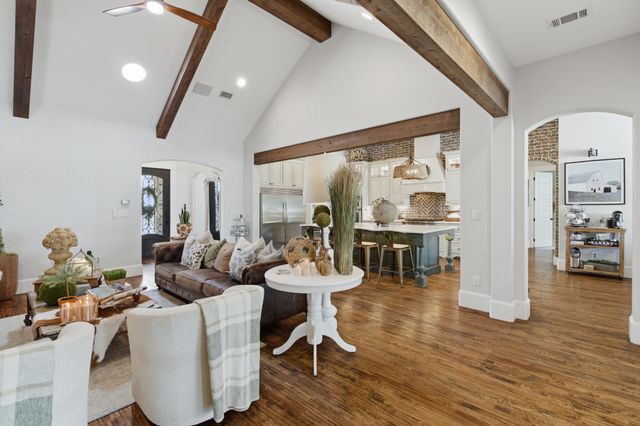 904 Fincher Trail, Argyle, TX 76226