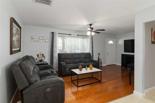 1010 FORDHAM DRIVE, Sun City Center, FL 33573